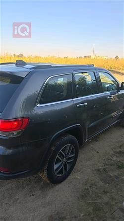 جيب جراند شيروكي